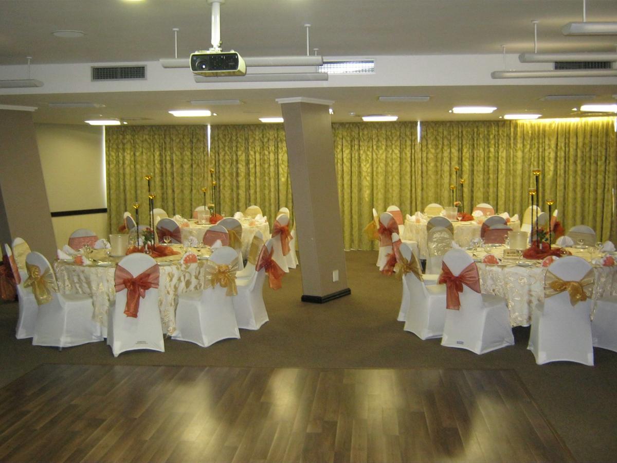 La Mercy Beach Hotel Luaran gambar